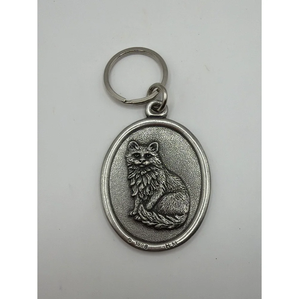 Vintage 1998 Keychain Pewter Longhair Cat Oval‎ Medallion Maine Coon Persian